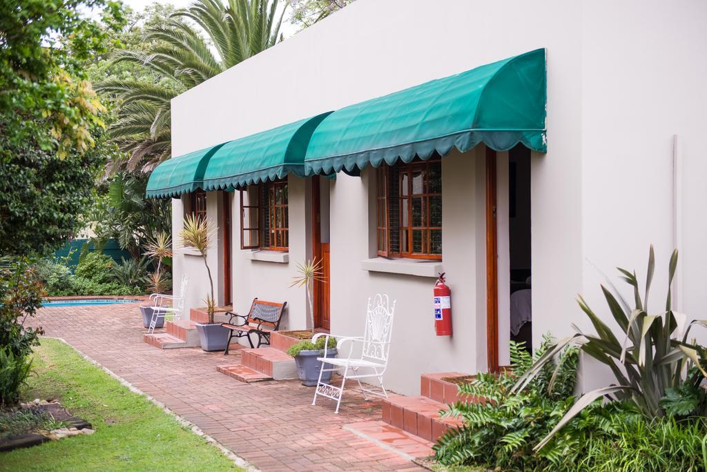 17 On 5Th Avenue Walmer Guesthouse Port Elizabeth Buitenkant foto